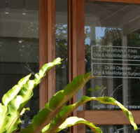 Cairns Oral Surgery - Dentist in Melbourne