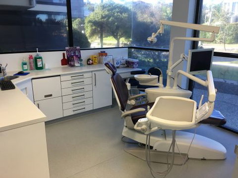 The Trustee For Dental Centre Peregian Springs Unit Trust - Dentist in Melbourne 4