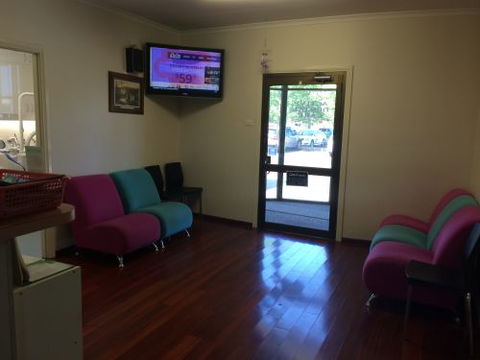 Daniel Wong Dental Surgery - Dentist in Melbourne 2