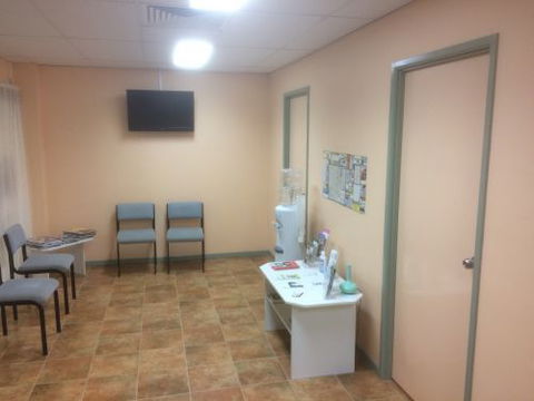 Currie Street Denture Clinic - Dentist in Melbourne 2
