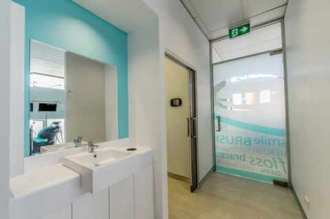 Orthodontics At Tamworth - Dentist in Melbourne 3