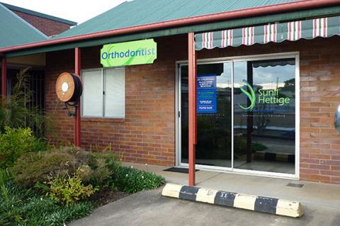 Sunil Hettige Orthodontist - Dentist in Melbourne 1