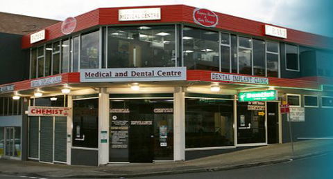 The Implant Dentist - Dentist in Melbourne 0