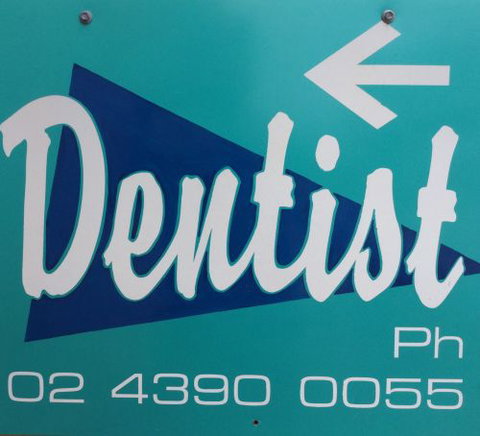 Strong Chris W Dr - Dentist in Melbourne 3