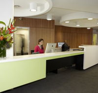 Melbourne Dental Clinic - Dentist in Melbourne