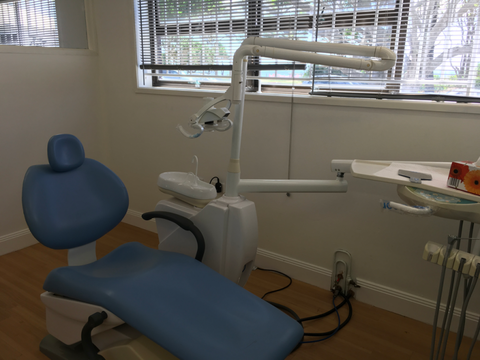 Kingscliff Denture Clinic - Dentist in Melbourne 1